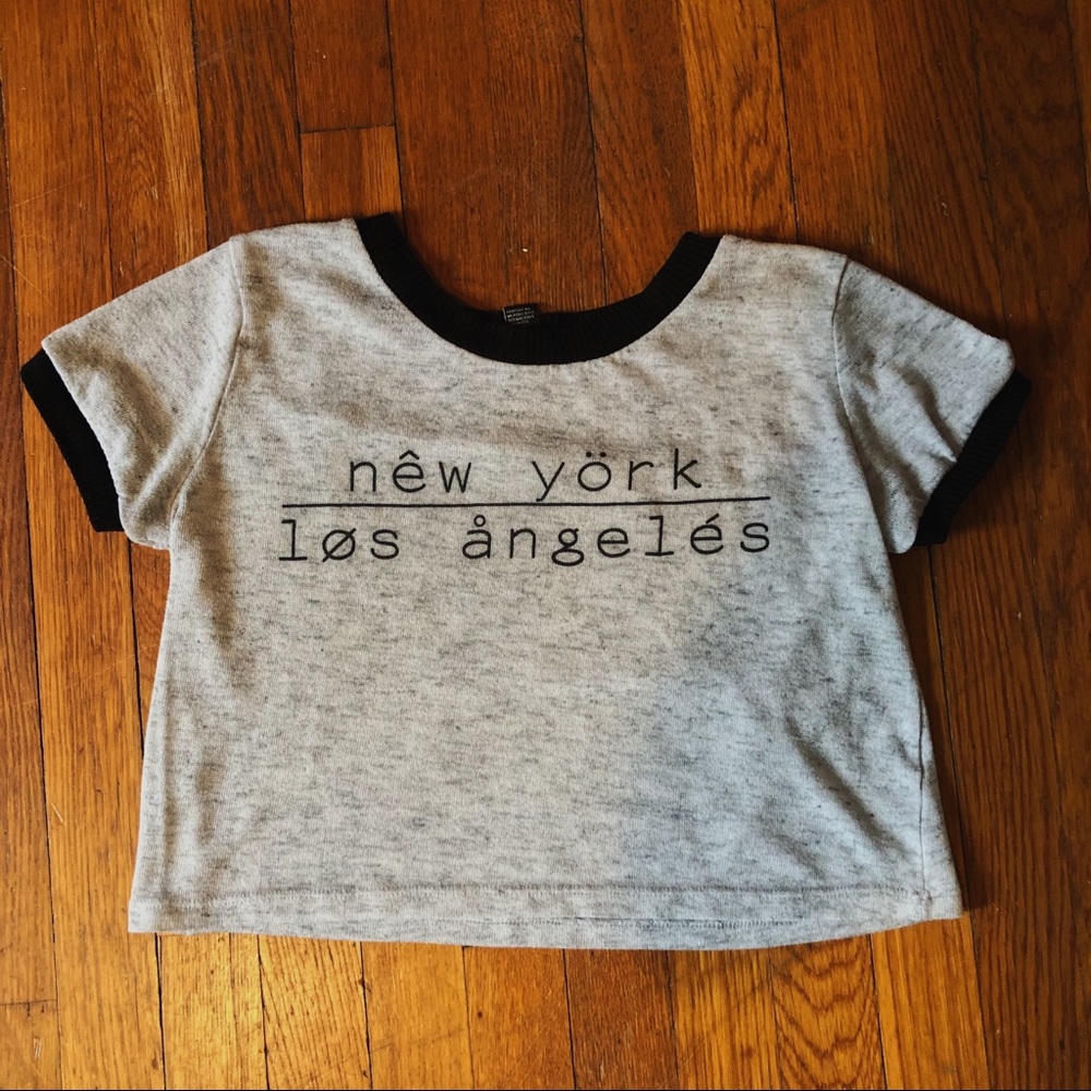 Forever 21 Crop Top Graphic T-Shirt Size M